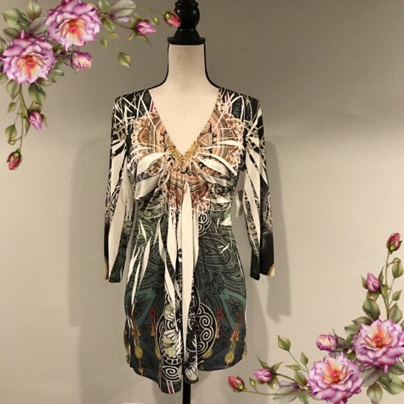 Cute tie dye style tunic / top with rhinestones - Picture 1 of 9